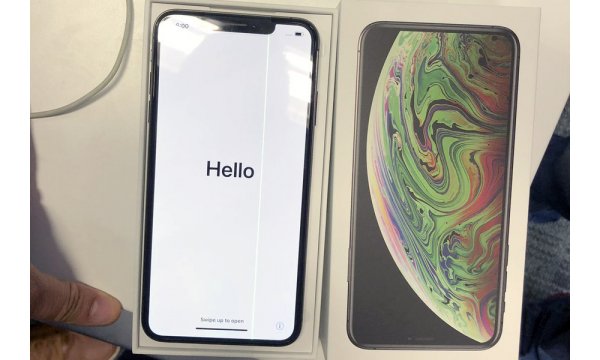 iphone xs max vua mua da bi loi man hinh soc